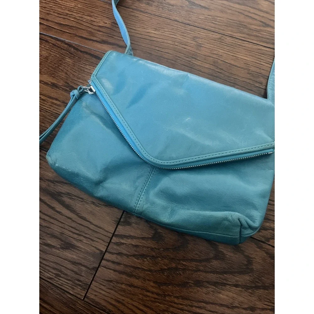 Hobo International Turquoise Leather Crossbody Small Zip Flap Purse Boho Chic